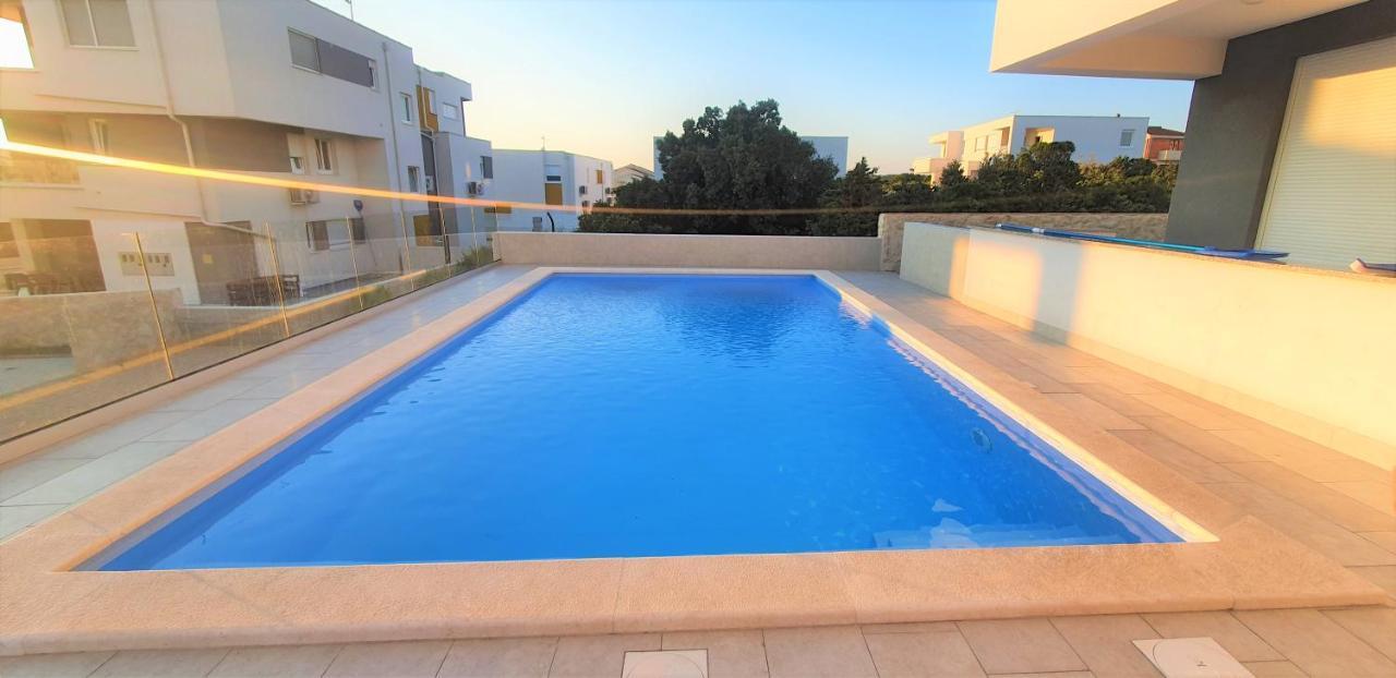 Ocean - Luxury With Pool Novalja